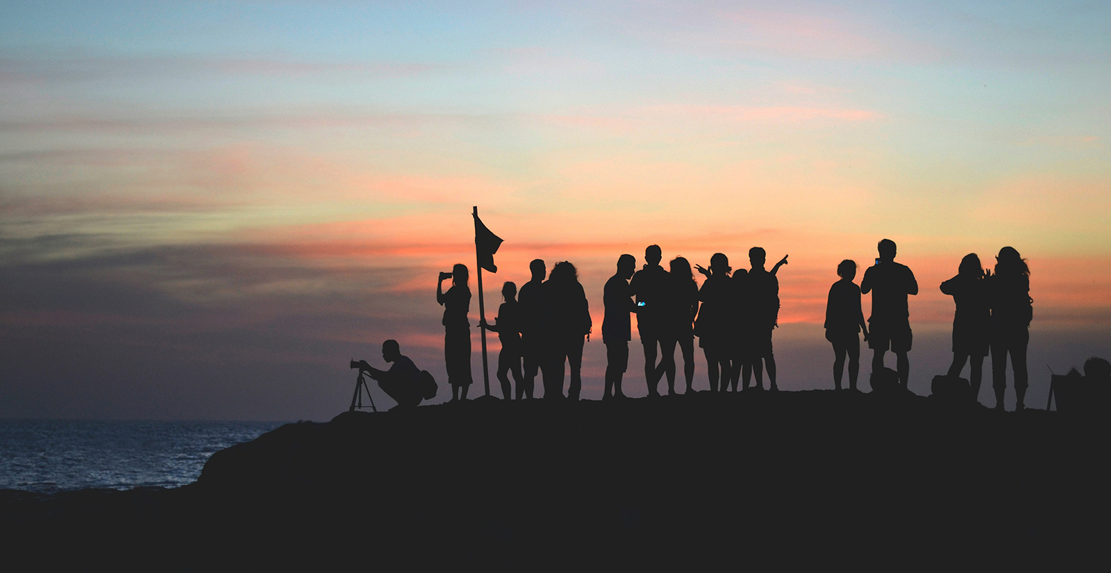 潔臣士更懂清潔，你身 邊的清潔顧問!