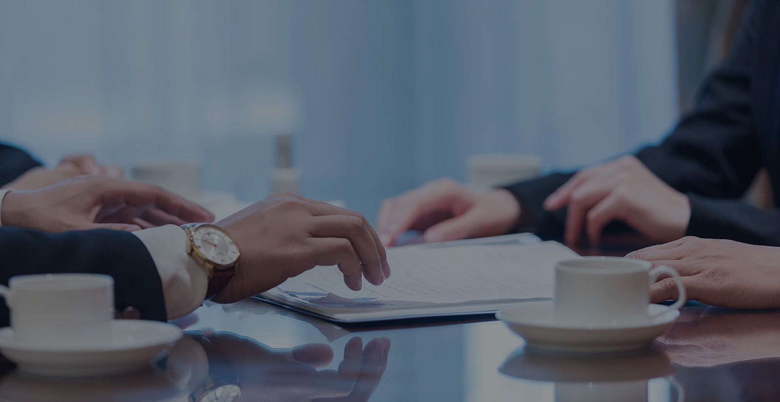 潔臣士更懂清潔，你身 邊的清潔顧問!